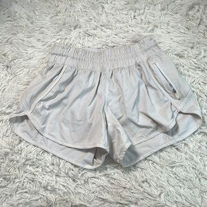 Lululemon Tracker Short V *4" White